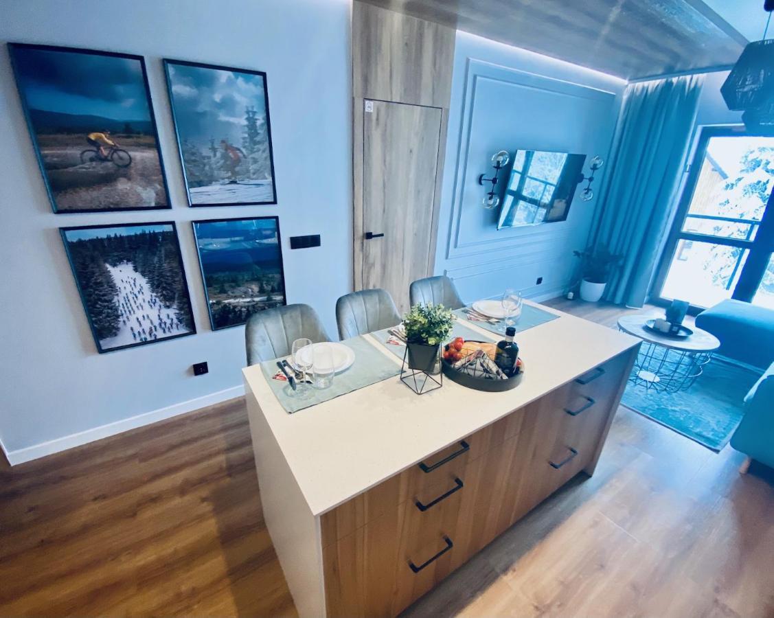 N&b Apartment